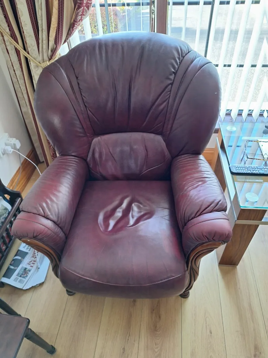 3 piece leather suite - Image 2