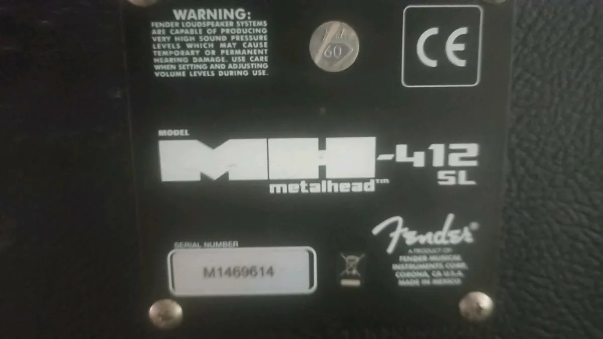 Fender amplifier and speaker system - Image 3