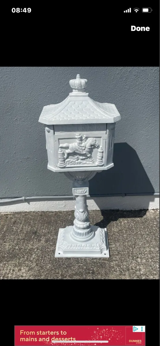 Cast iron letterbox - Image 1