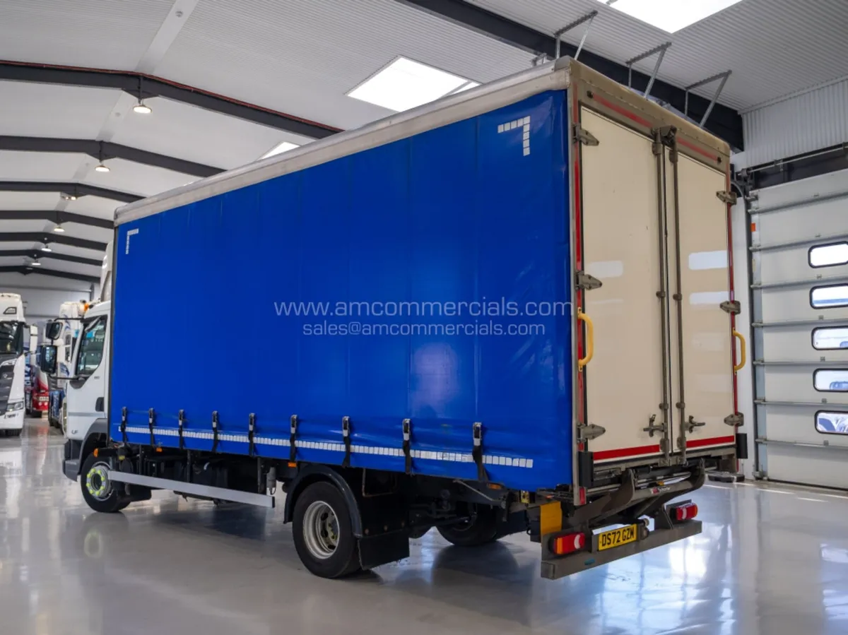 2023 (72) DAF LF 190 12T 4X2 CURTAINSIDER - Image 4