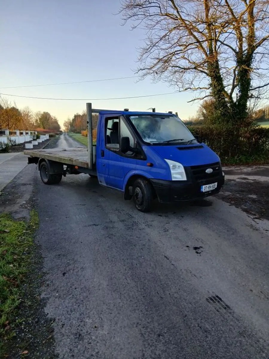 2007 Ford Transit Flatbed - Image 1