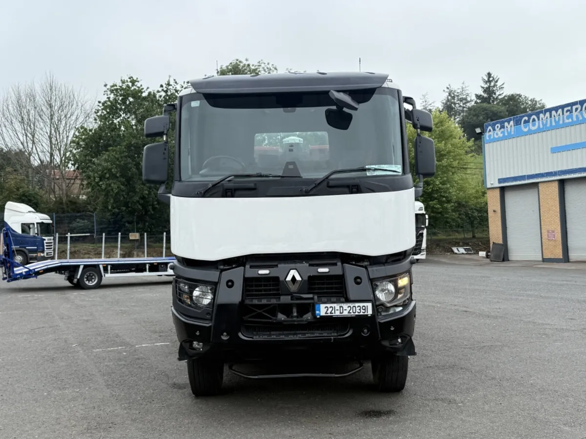 2022 RENAULT K440 8X4 TIPPER - Image 2