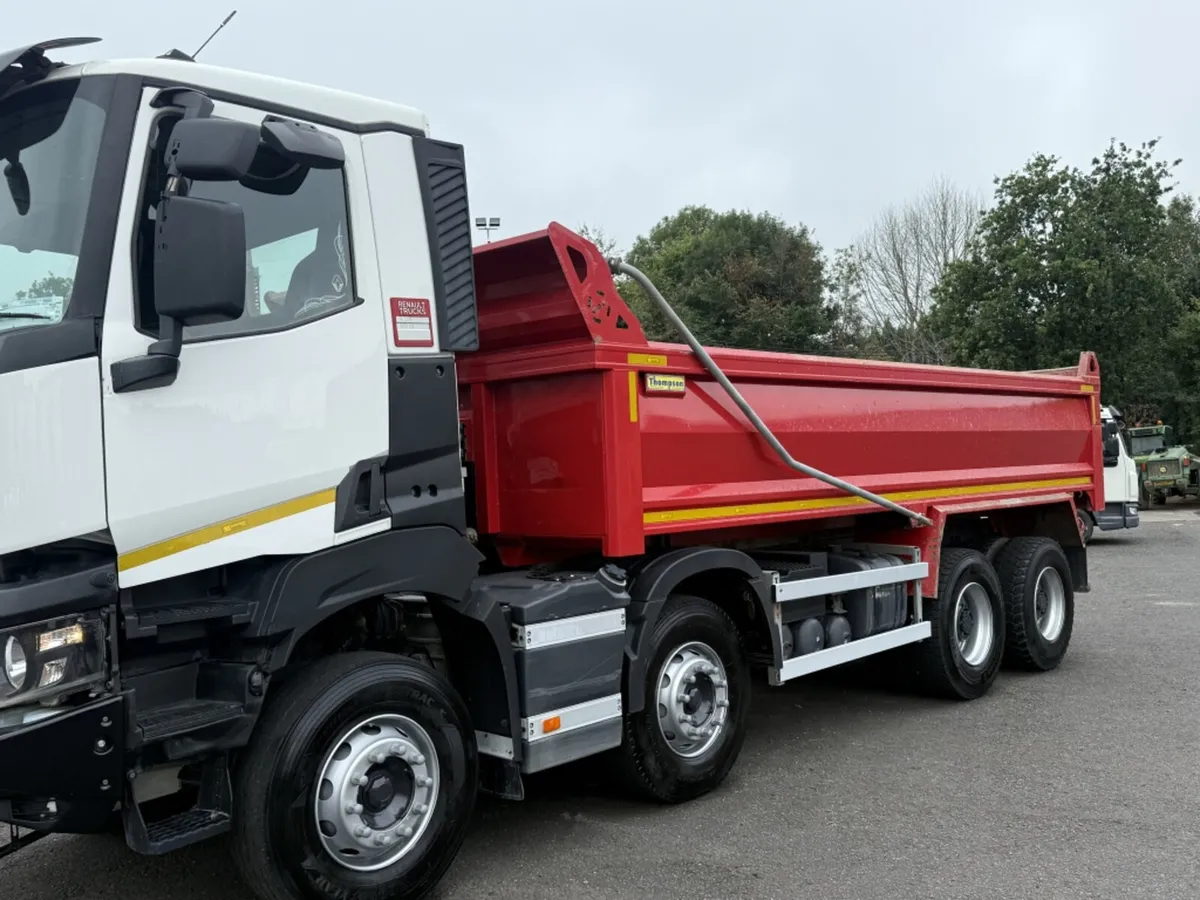 2022 RENAULT K440 8X4 TIPPER - Image 4