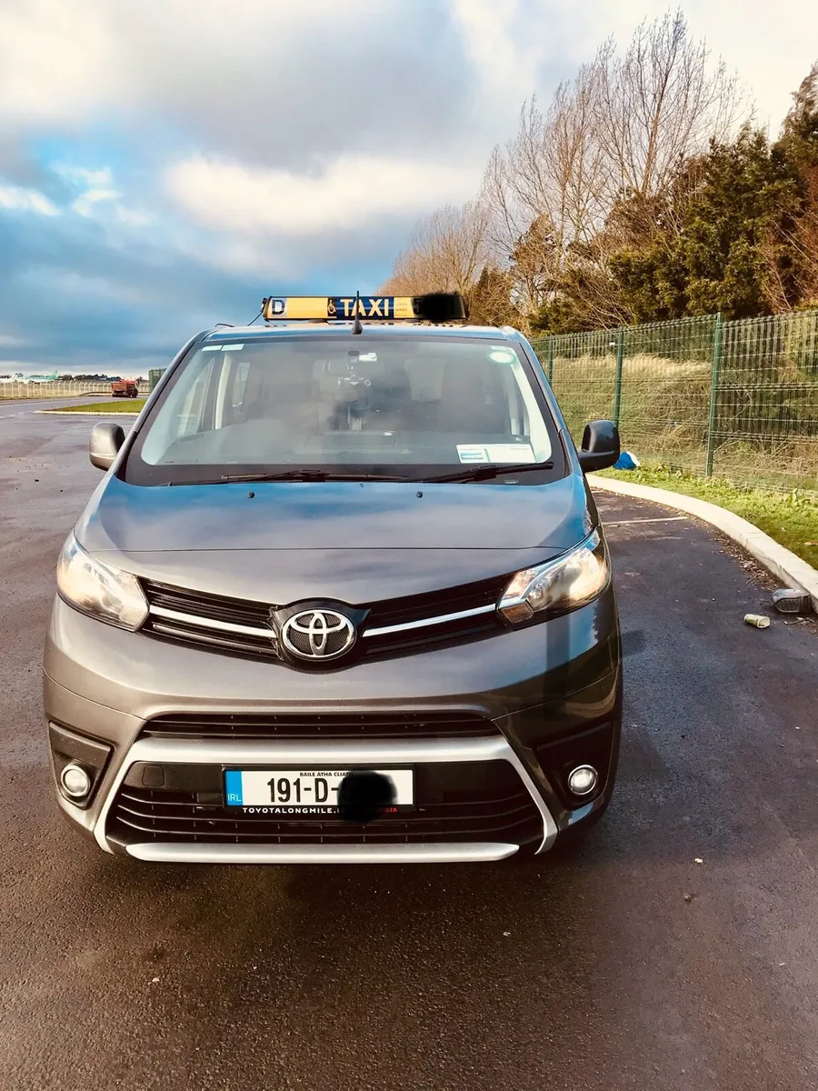 Toyota Proace Wheelchair Taxi - Image 1