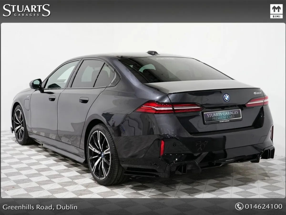 BMW 5-Series *COMFORT PLUS PACK AND 20” 938 STAR A - Image 3