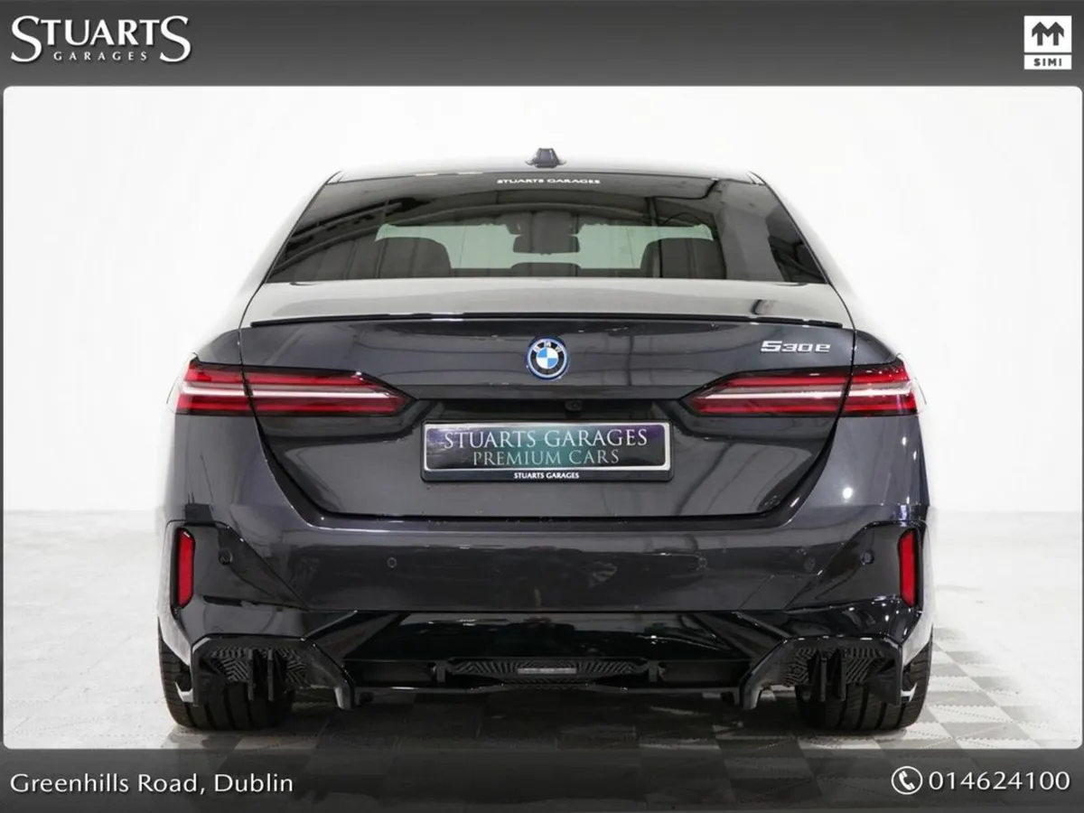 BMW 5-Series *COMFORT PLUS PACK AND 20” 938 STAR A - Image 4