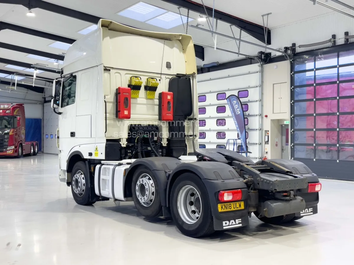 2018 (18) DAF XF 530 SUPERSPACE - Image 4