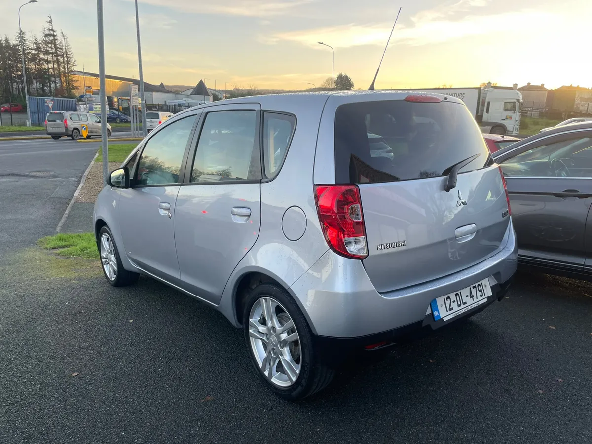 2012 Mitsubishi Colt - Image 3