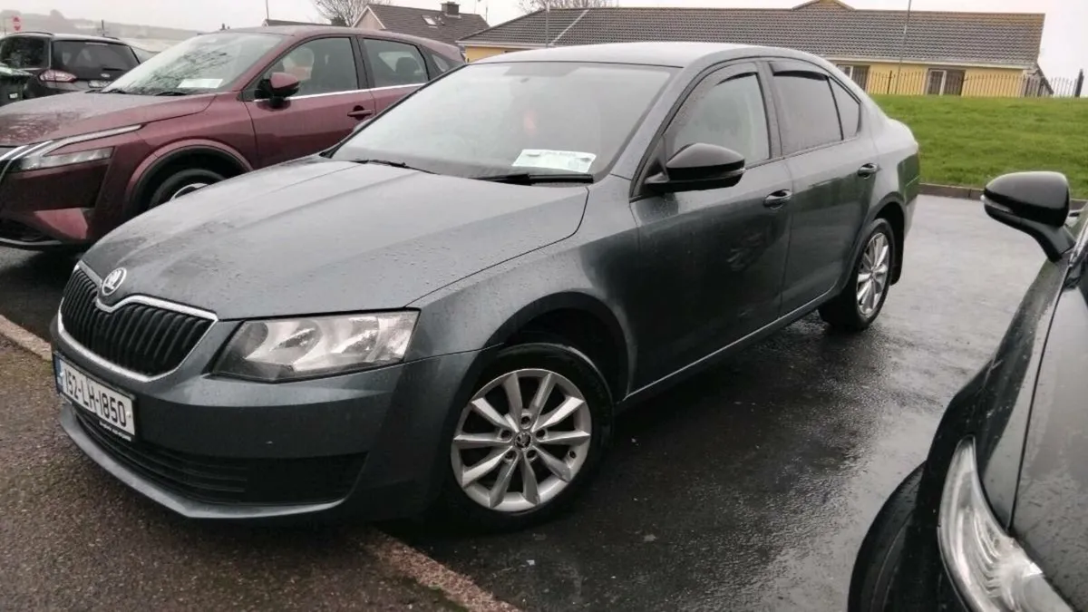2015 SKODA OCTAVIA LONG NCT - Image 2