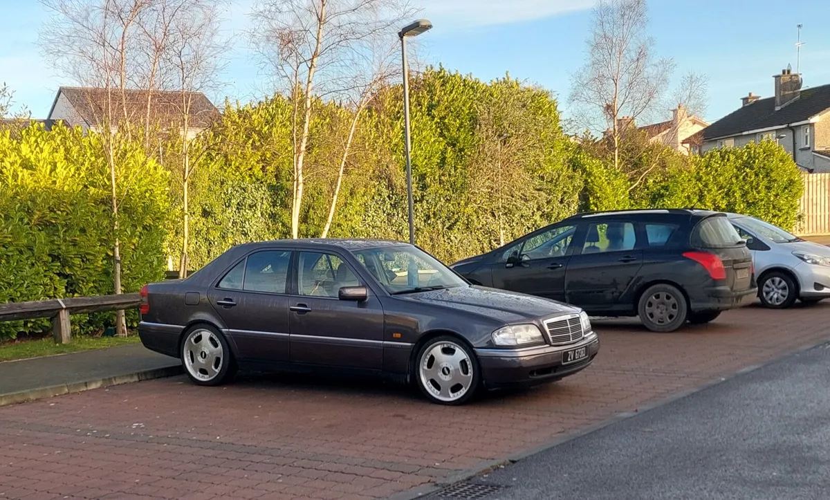 Mercedes w202 c280 nct 08/27 - Image 1