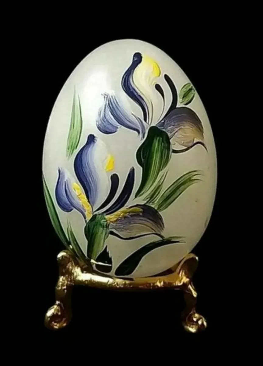 Vintage Harrods Alabaster Vintage Painted Egg - Image 4