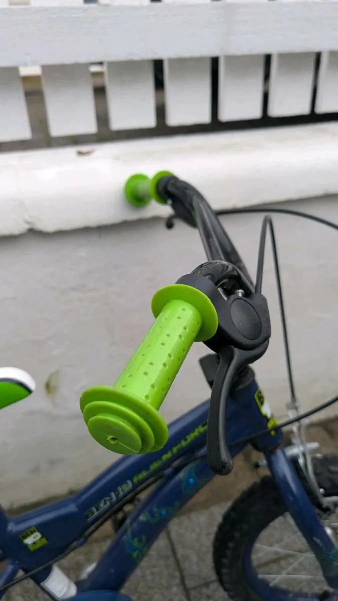 16" Kids Bike - Image 3