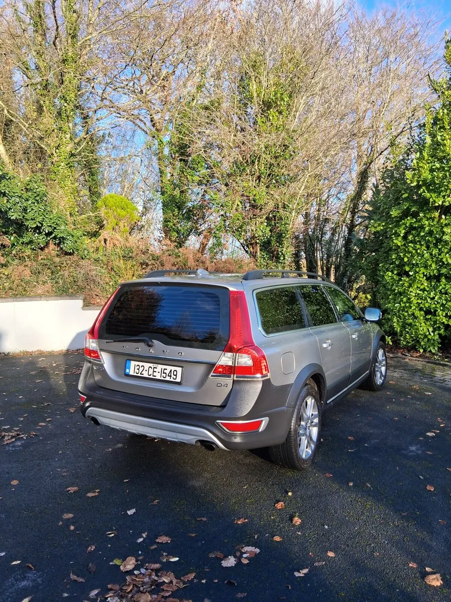 Volvo Estate XC70 - Image 3