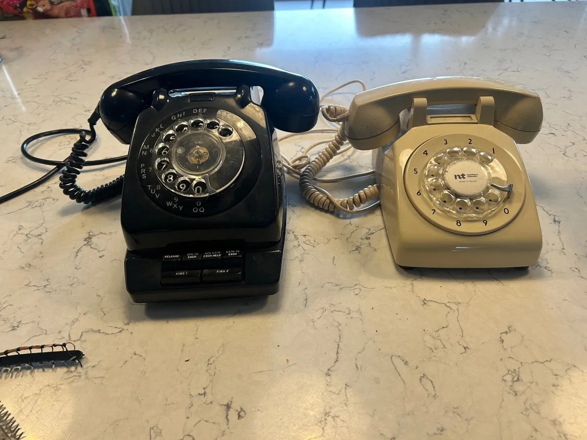 Rotary Phones Vintage - Image 2
