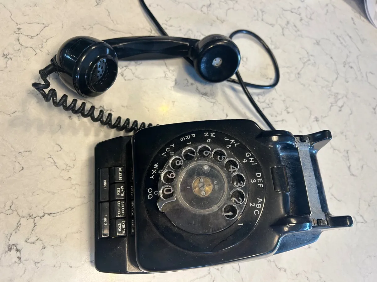 Rotary Phones Vintage - Image 4