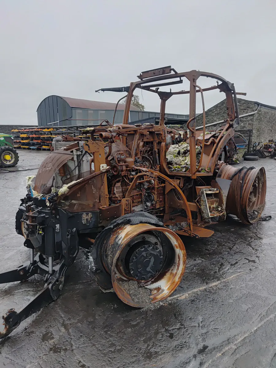 New Holland - Image 1