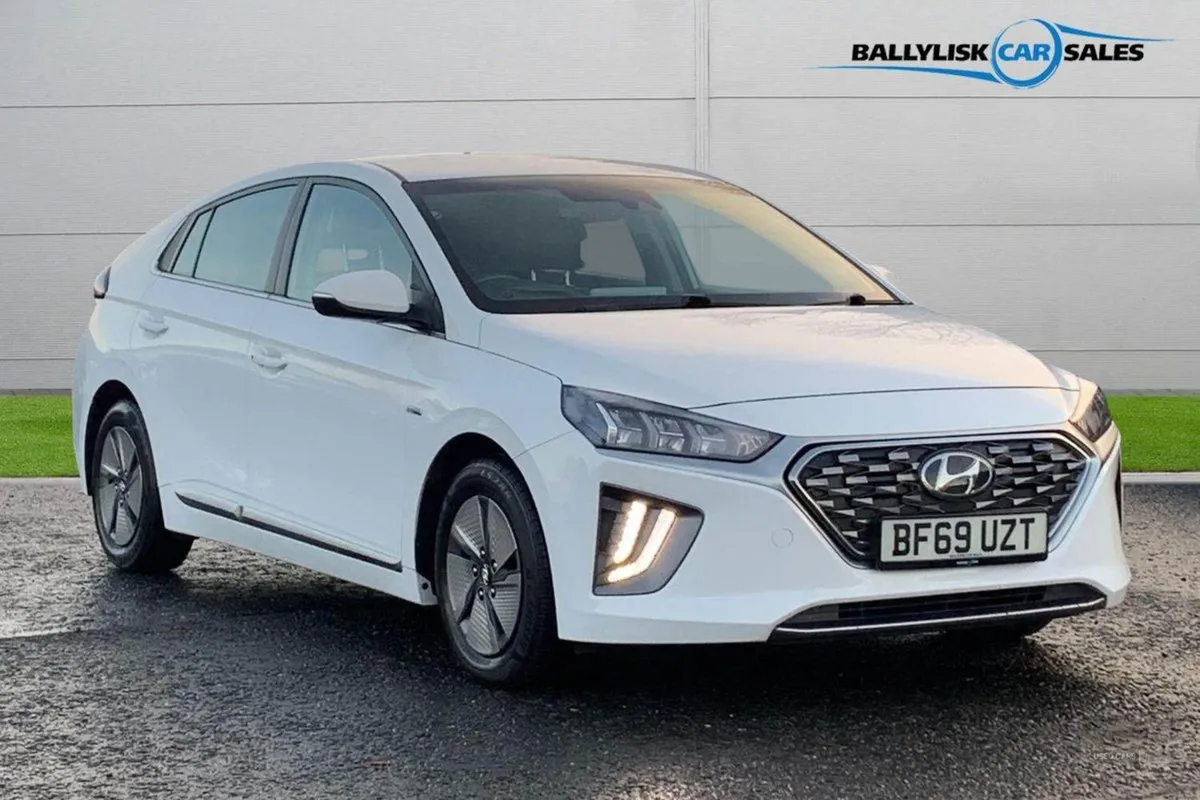 Hyundai Ioniq 1.6 H-gdi Premium Petrol Hybrid Aut - Image 1