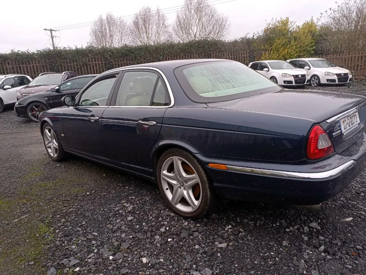 Jaguar XJ6 2007 - Image 2