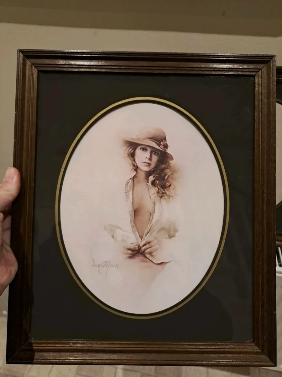 Gina and Elaine from Sara Moon - Image 3