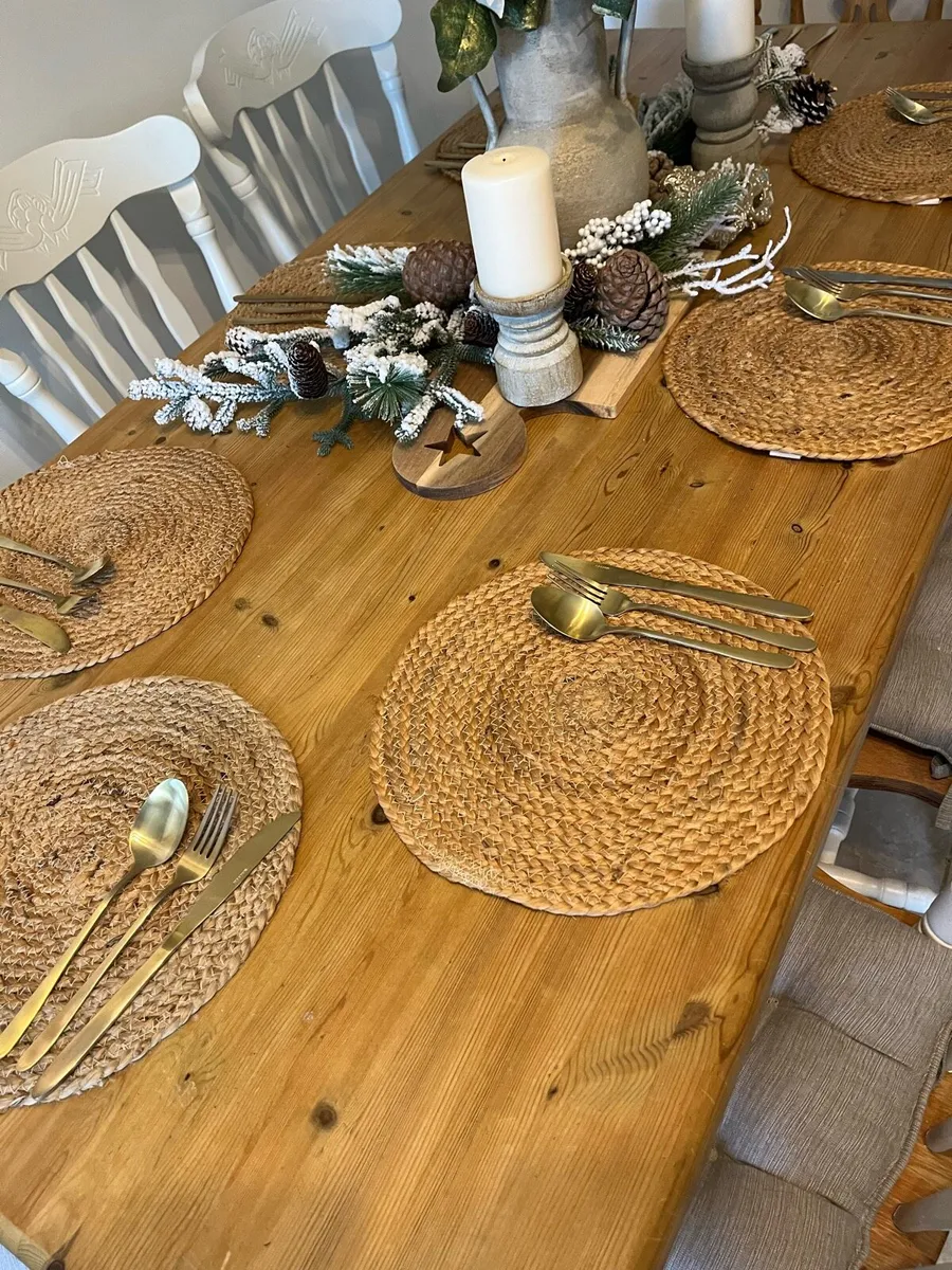 Farmhouse table and 8 chairs - Image 2
