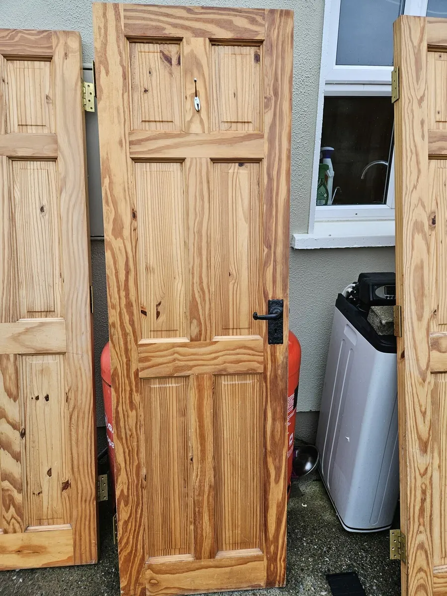 Pine Doors - Image 2