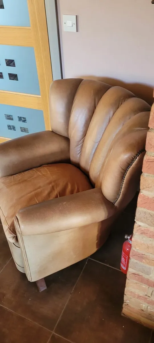 Leather armchairs - Image 4