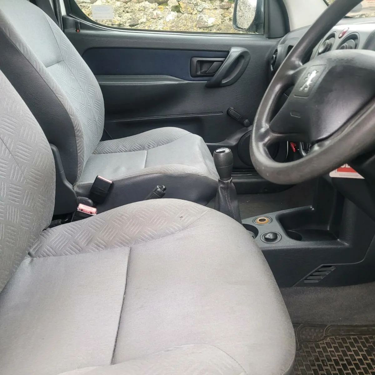 Peugeot partner 2.0hdi - Image 2