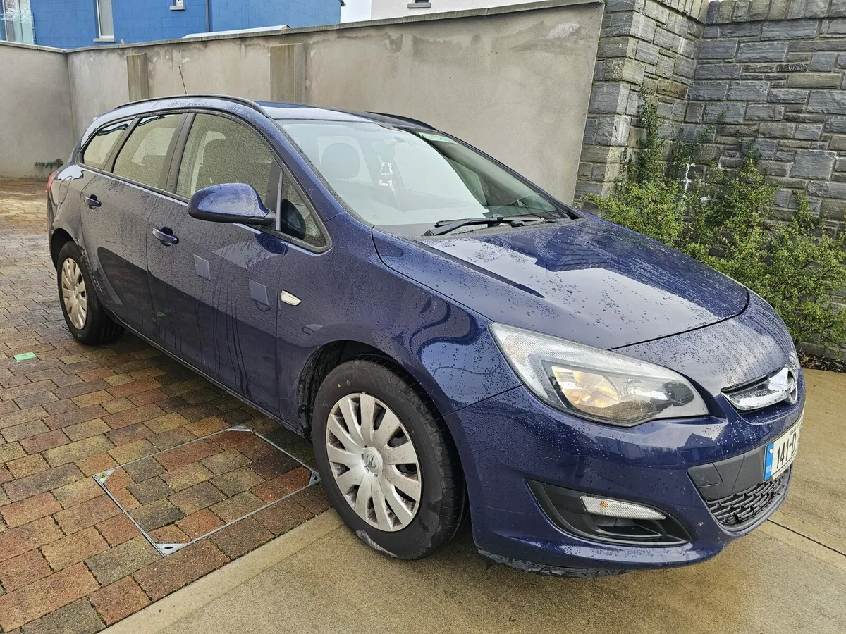 OPEL ASTRA 2014 - Image 2