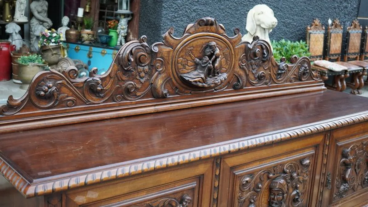 Spanish Renaissance Revival Dining Suite - Sideboard, Table & 6 Chairs - Image 2