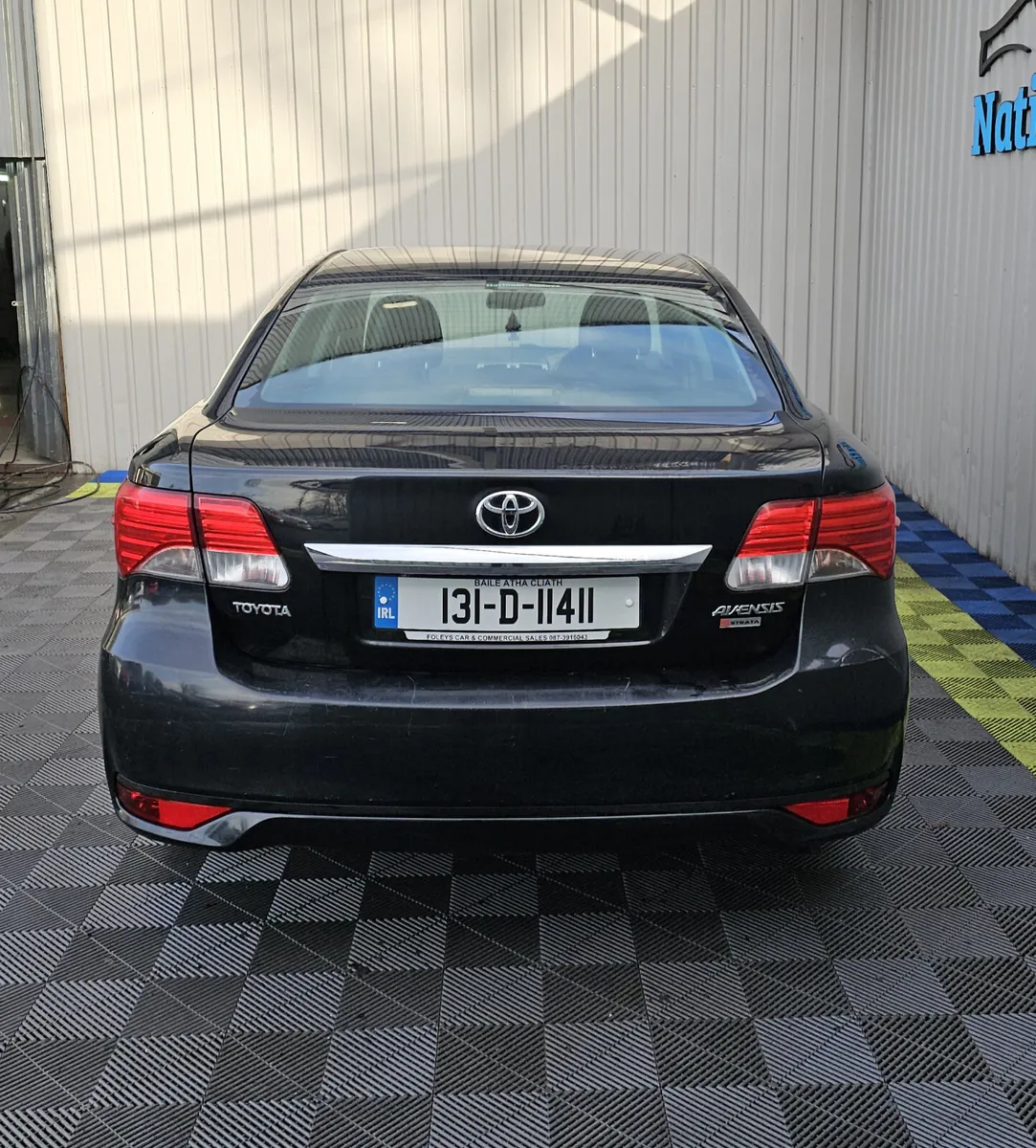2013 Toyota Avensis 2.0 D-4D Strata - Image 4