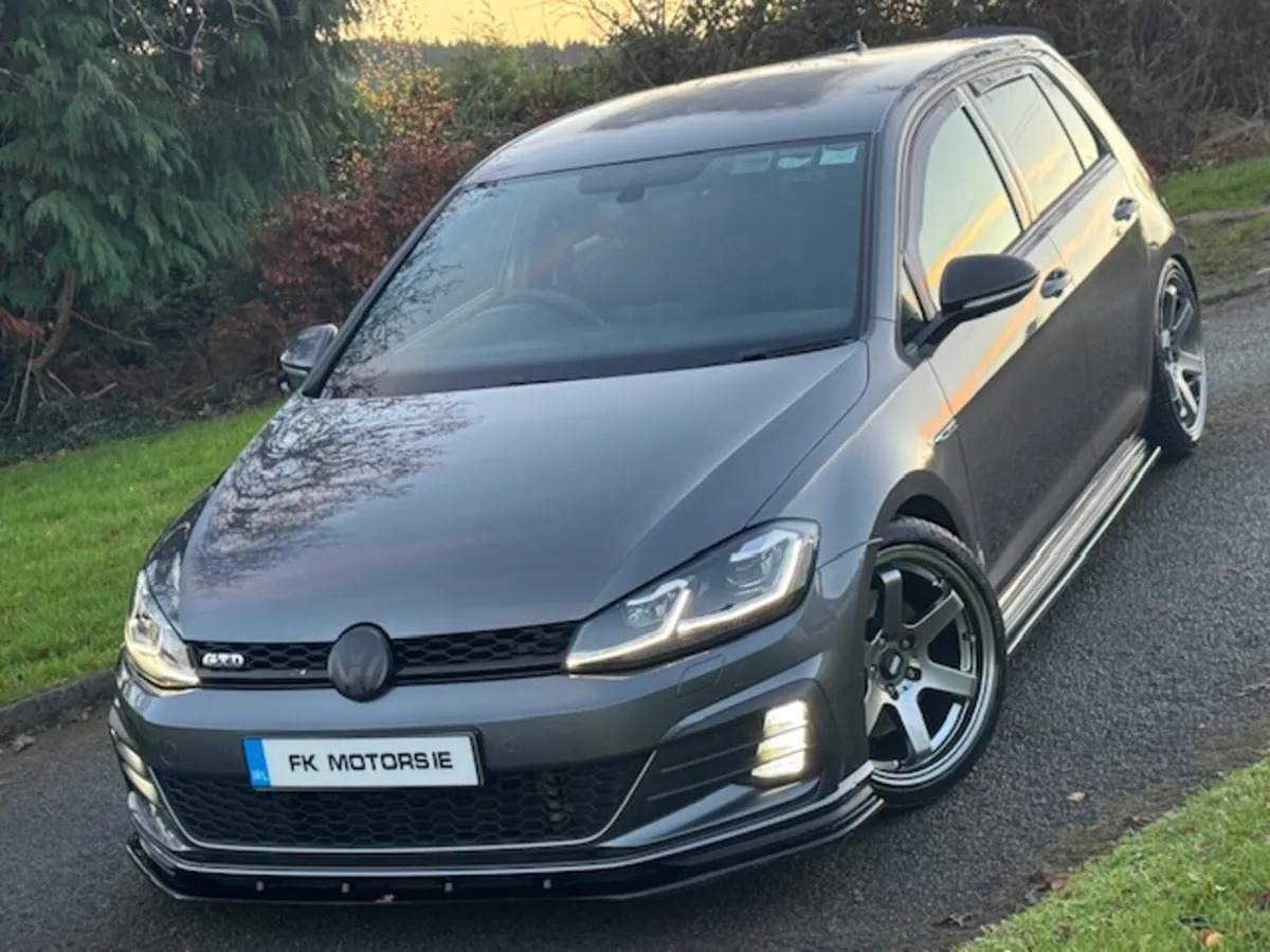 Volkswagen Golf 2018 GTD auto - Image 3