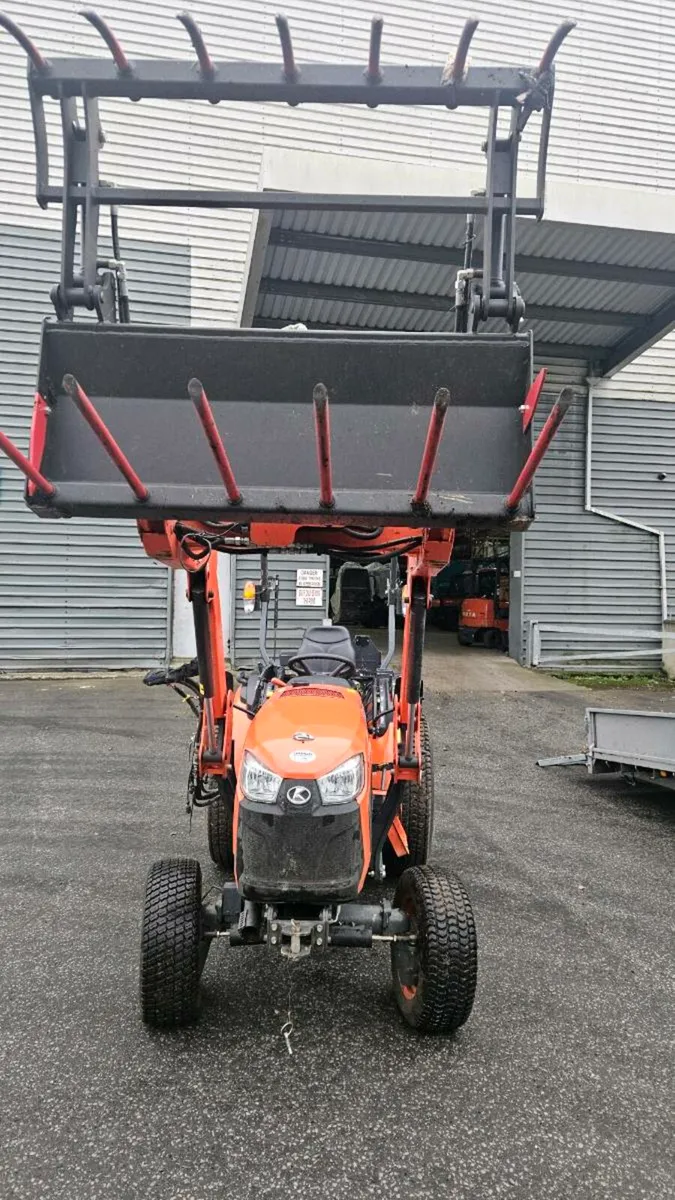 Kubota Lx-401 155 hours on the clock - Image 2