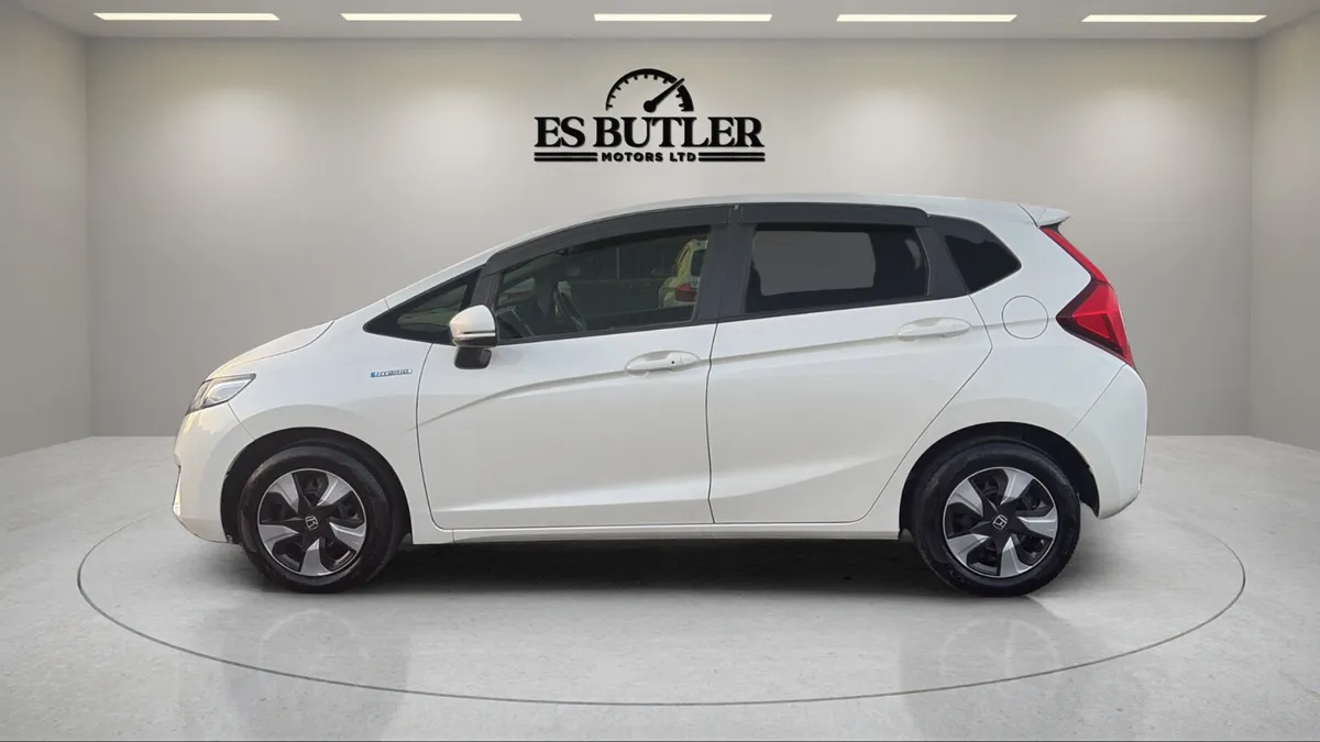 2016 Honda Fit 1.5L AUTO PETROL HYBRID 1YR WARRANT - Image 2