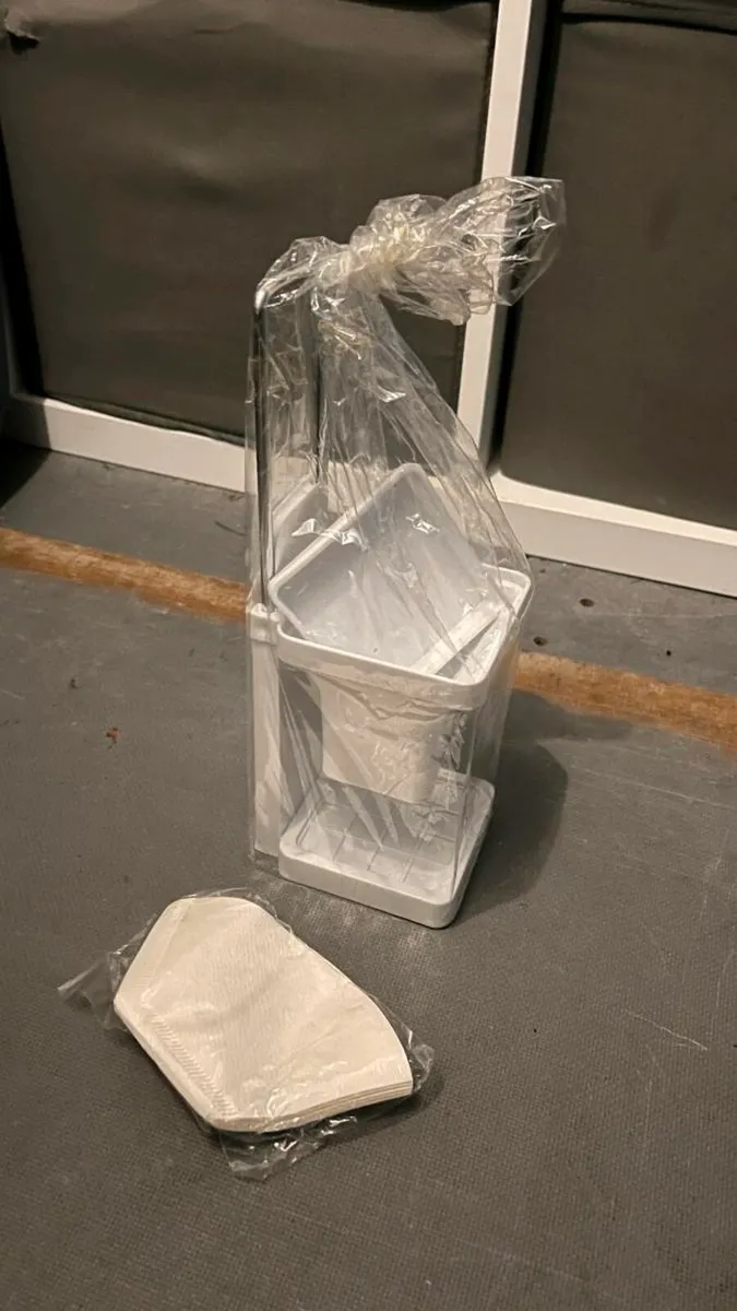 90s Portable Drip Coffee Maker - Image 2