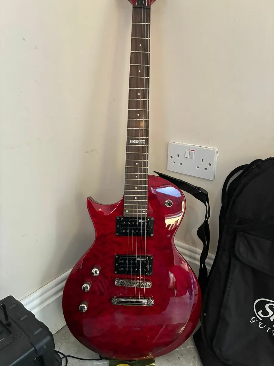 LEFT HANDED Electric Guitar and Accessories - Image 4