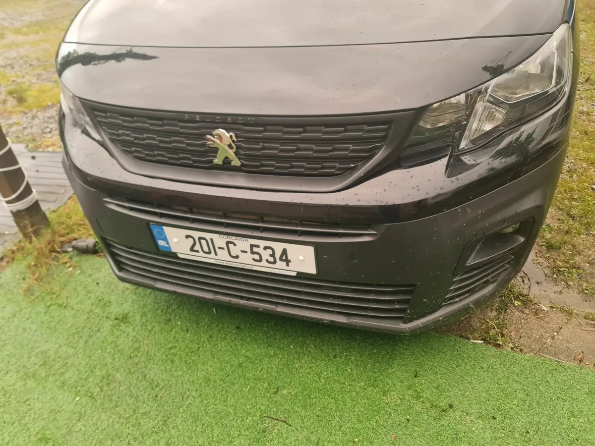 2020 Peugeot Partner PROF PLUS LWB 1.6 TAX & TEST - Image 3