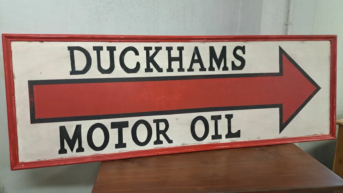 Large vintage style wooden duckhams oil sign - Image 1