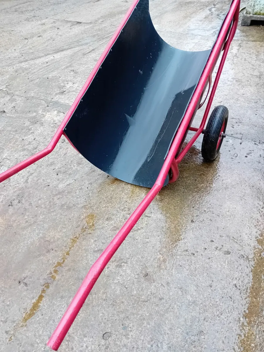 Calf mover - Image 1