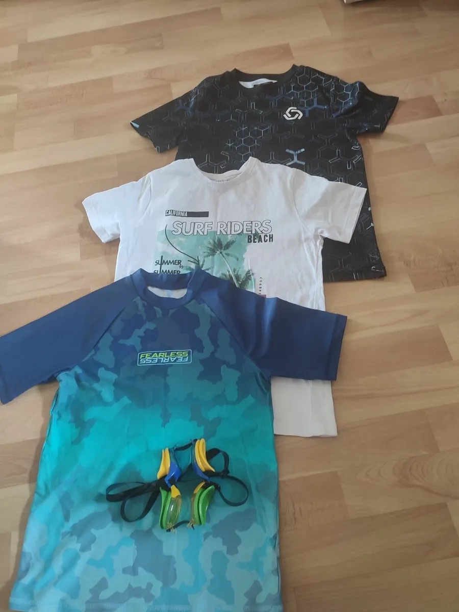 Clothes for boy 9/10 yrs - Image 3