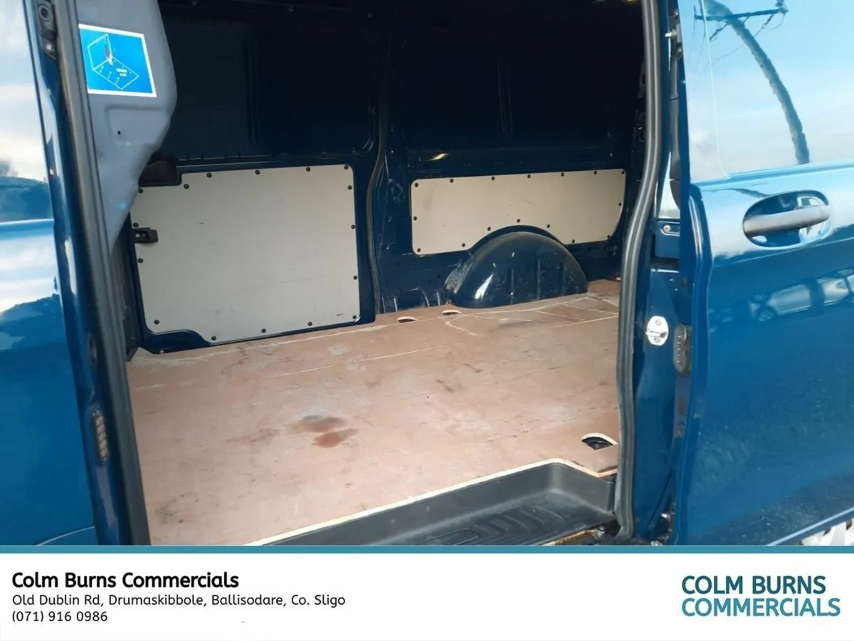Mercedes-Benz Vito KA/E CDI 114 VAN 6DR - Image 4