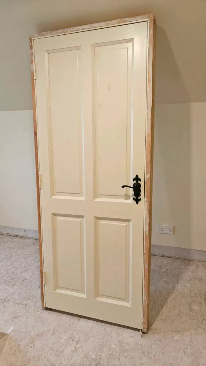 Internal red deal timber doors - Image 3