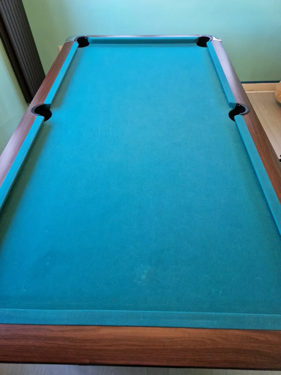 7 ft pool table - Image 3