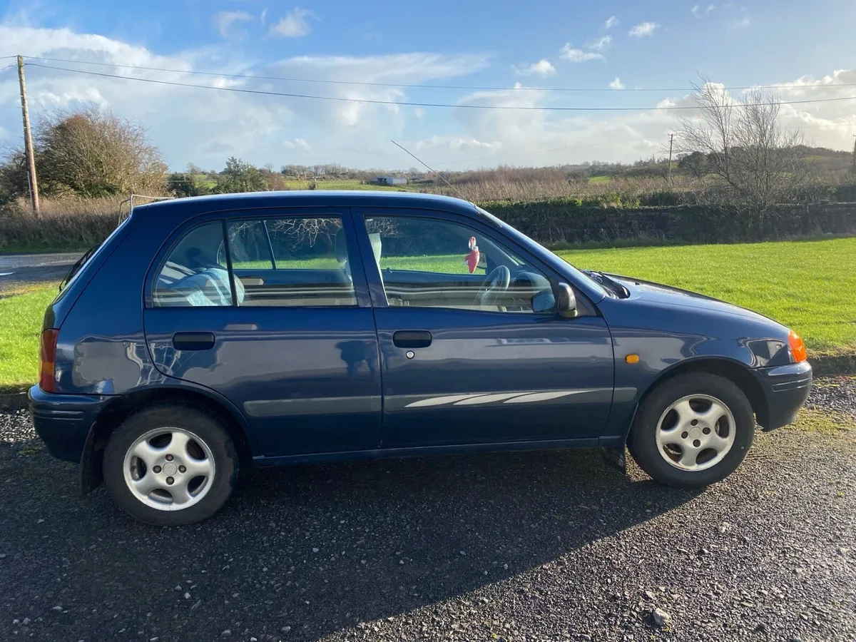 Toyota Starlet 1998.   Low milage - Image 3