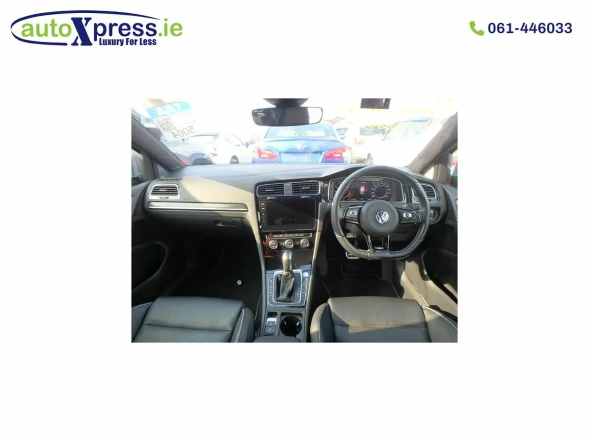Volkswagen Golf R Line 4MOTION 2.0 Automatic - Image 2