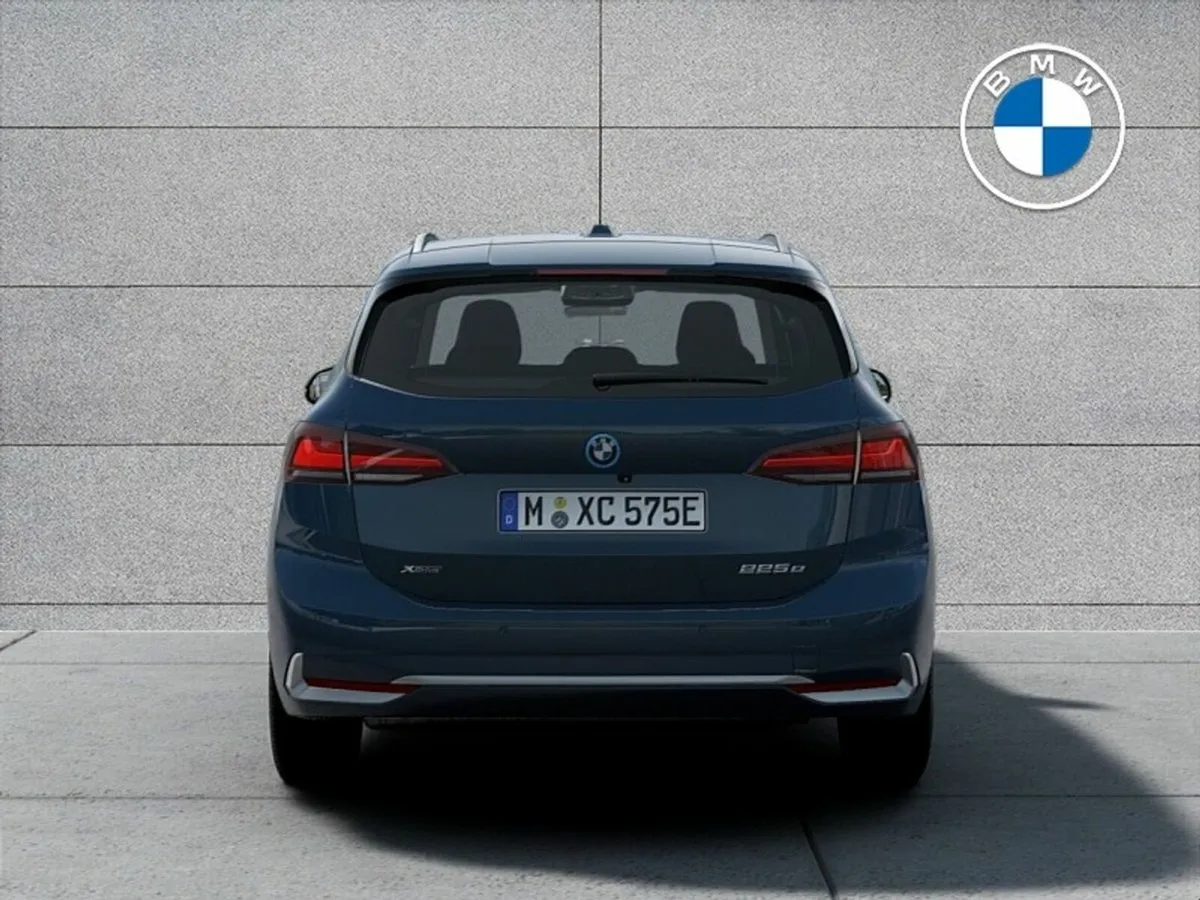 BMW 2-Series 225e Luxury Active Tourer - Image 3