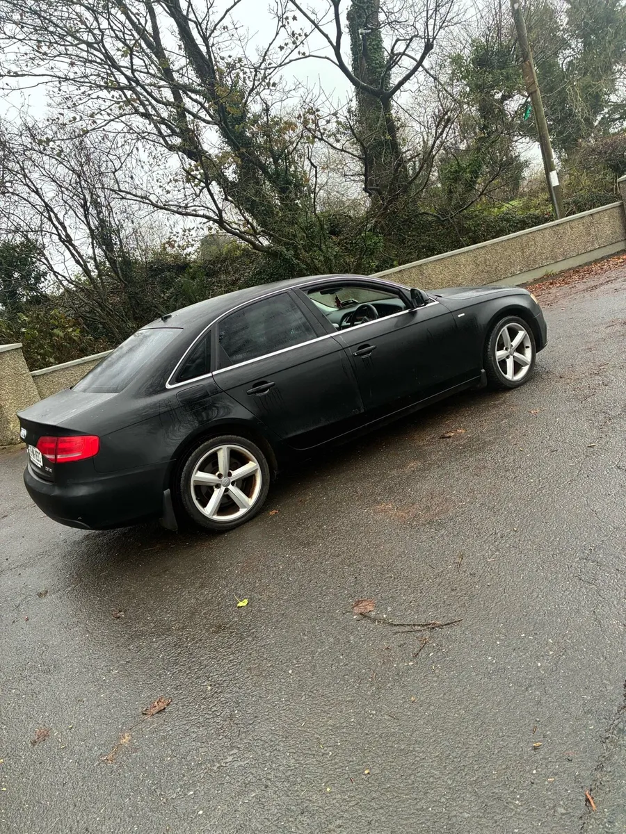 Audi A4 - Image 2