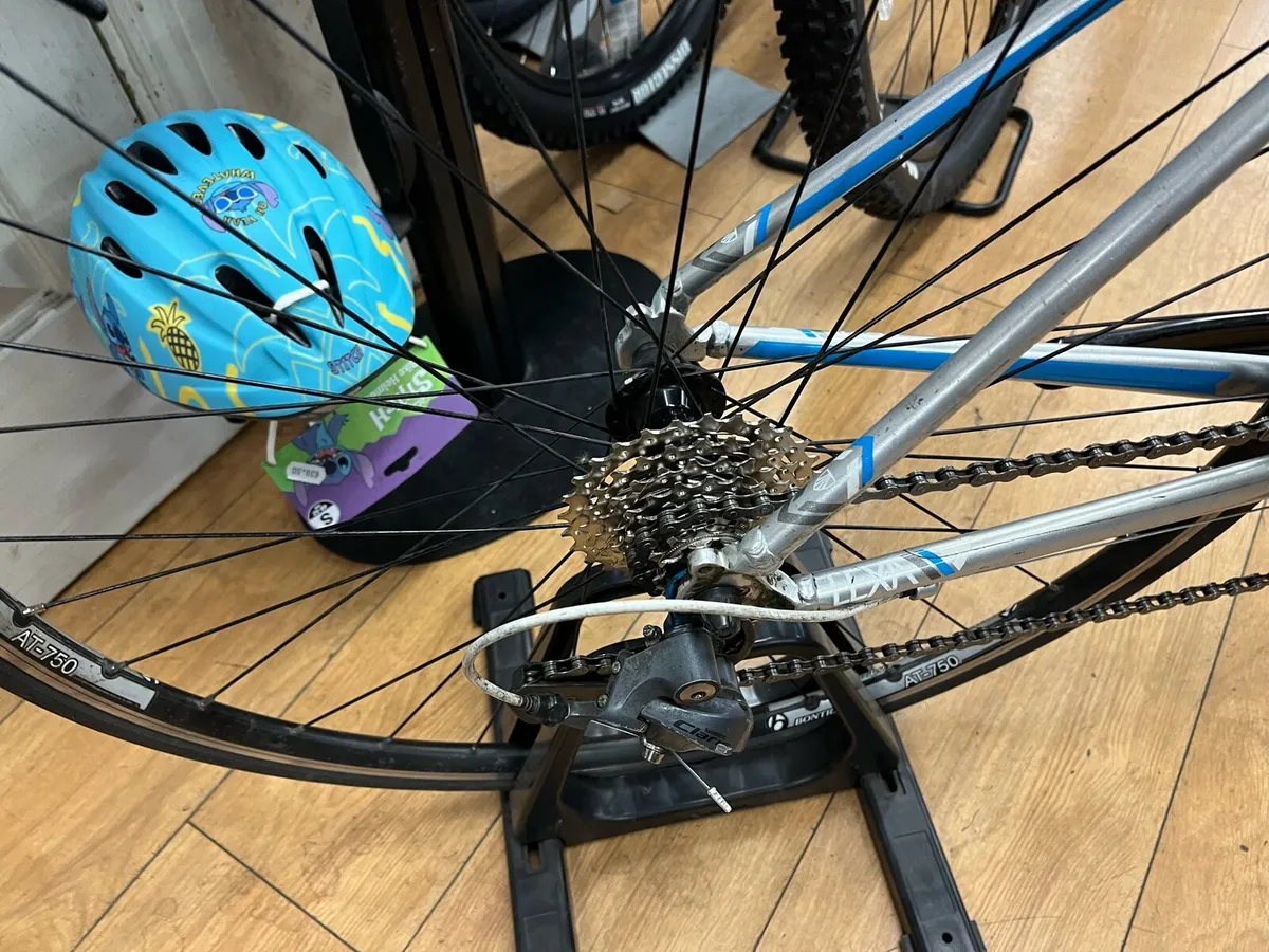 Trek Lexa XSmall Ladies - Image 4