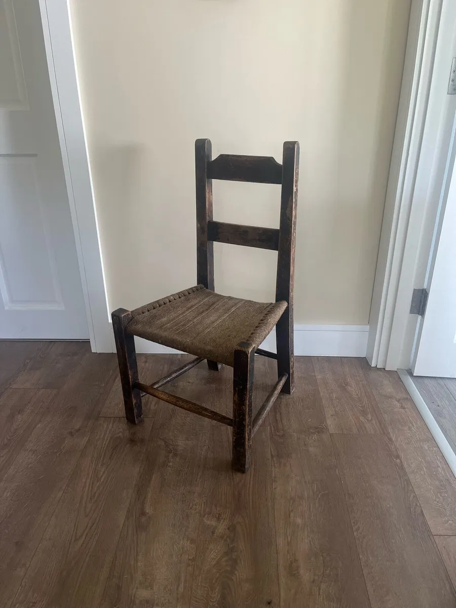 Antique Pine Sugan Chair - Image 2