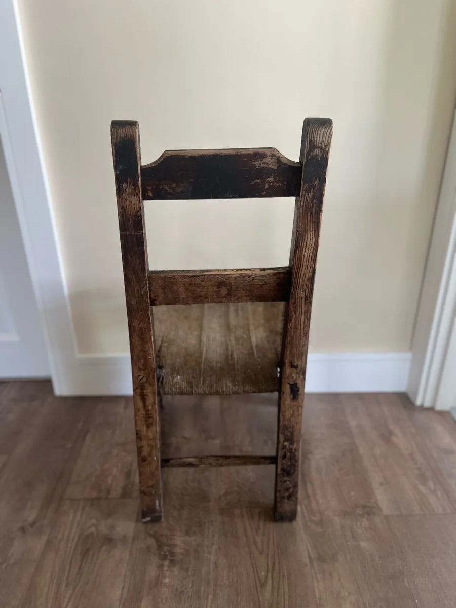 Antique Pine Sugan Chair - Image 3