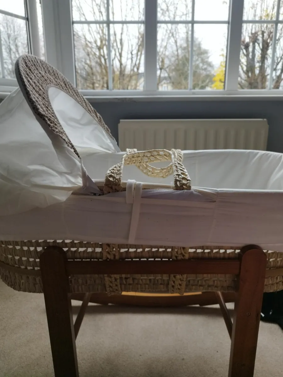 Moses Basket - Image 1